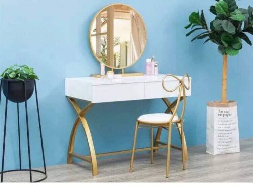 Mẫu bàn trang điểm đẹp cực hot năm 2020